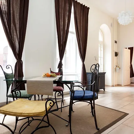 Lägenhet Budapestay *